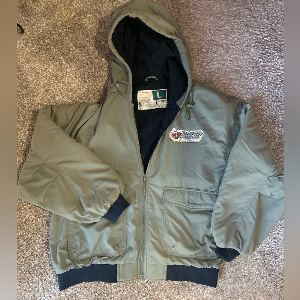 Vintage Wear Guard Men’s hooded jacket size large